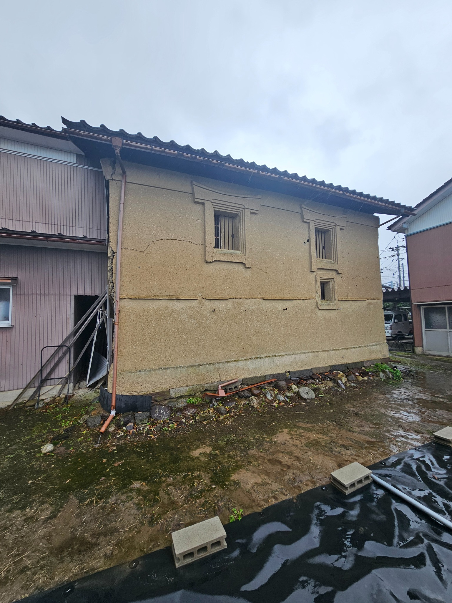 The Hanasaki kura exterior.